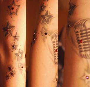 Dermal Anchor Microdermal Implantate im Tattoo Arm - piercen lernen und Piercer werden in der Piercing Ausbildung auf piercen-lernen.de oder piercerfernschule.de I #modsbyben